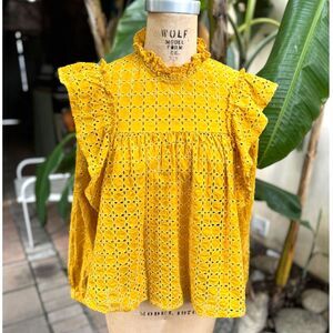 SCOTCH & SODA Cotton Mustard Eyelet Embroidered Top With Puff Long Sleeves SZ XS